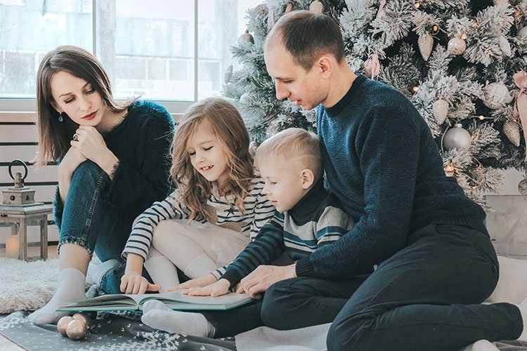 Family preparing for a portrait